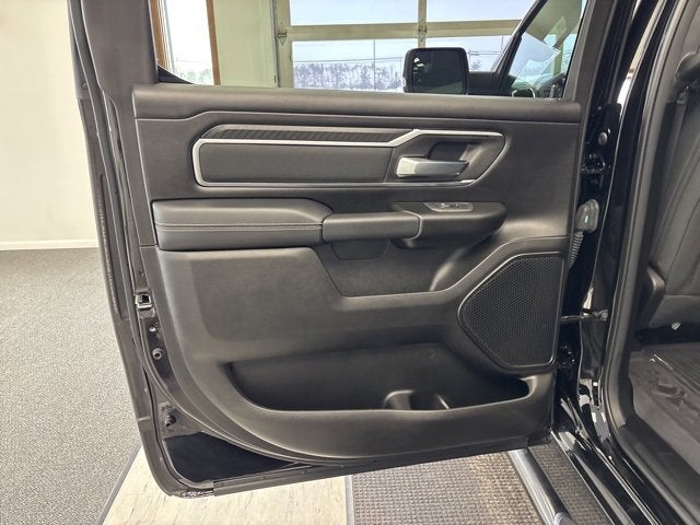 2025 RAM 1500 Big Horn Crew Cab 4x4 5'7" Box