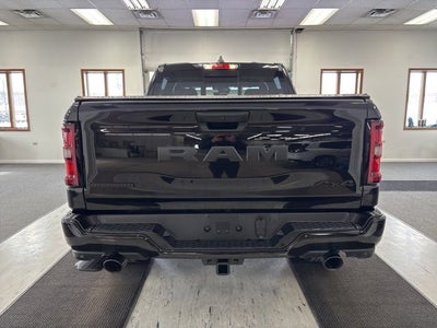 2025 RAM 1500 Big Horn Crew Cab 4x4 5'7" Box