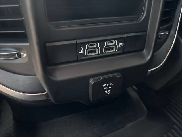 2019 RAM 1500 Big Horn/Lone Star Crew Cab 4x4 5'7" Box