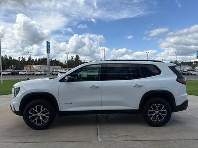 2024 GMC Acadia AT4
