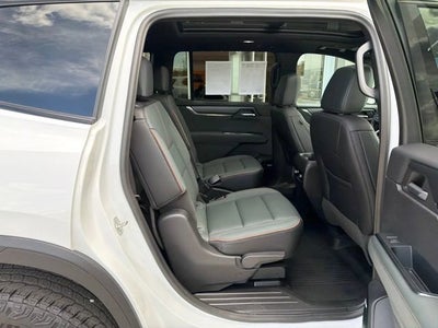 2024 GMC Acadia AT4