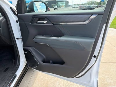 2024 GMC Acadia AT4