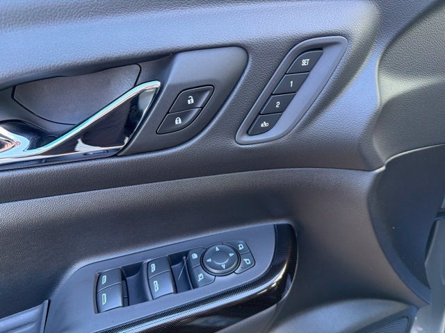 2022 GMC Acadia AT4