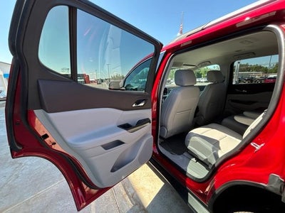 2021 GMC Acadia SLT