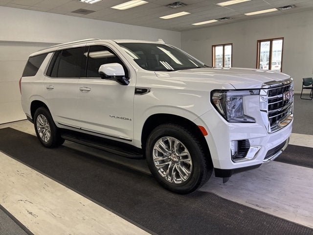 2023 GMC Yukon SLT