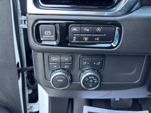 2025 GMC Yukon XL Elevation