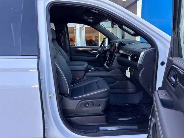 2025 GMC Yukon XL Elevation