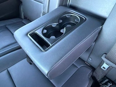 2025 Chevrolet Suburban LT