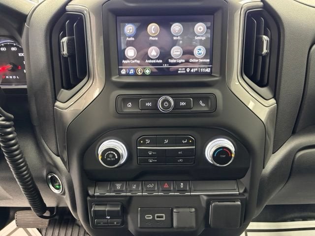 2025 GMC Sierra 2500 HD Pro