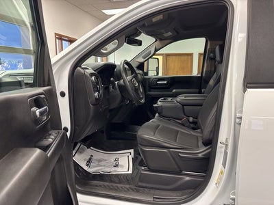 2024 GMC Sierra 2500 HD Pro