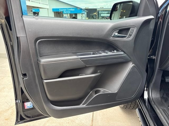 2021 GMC Canyon 4WD AT4 w/Leather