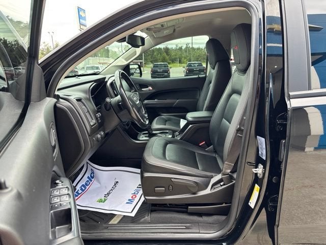 2021 GMC Canyon 4WD AT4 w/Leather