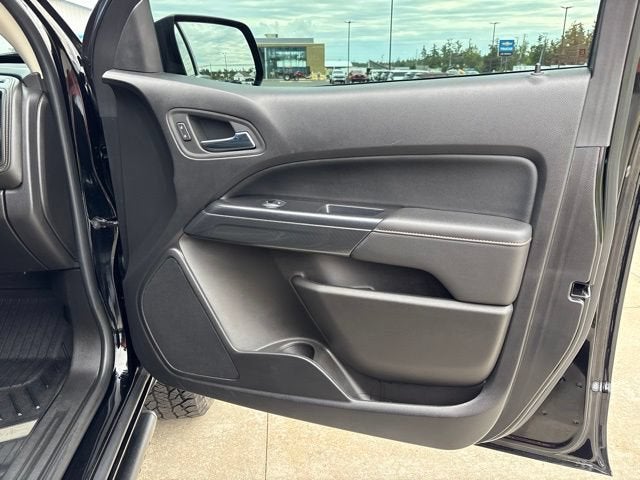 2021 GMC Canyon 4WD AT4 w/Leather