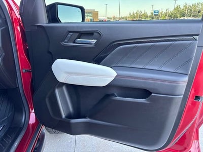 2024 GMC Canyon AT4X