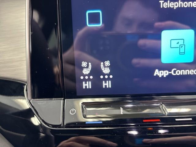 2024 Volkswagen Atlas Cross Sport 2.0T SE