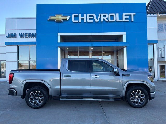 2024 GMC Sierra 1500 SLT