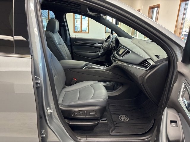 2023 Buick Enclave Premium