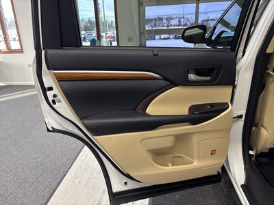 2017 Toyota Highlander Limited