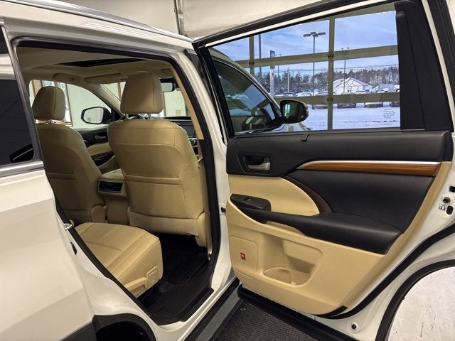 2017 Toyota Highlander Limited