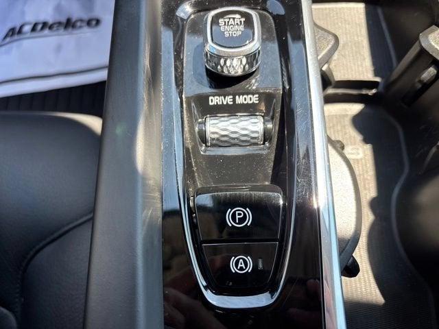 2019 Volvo XC60 T6 Momentum