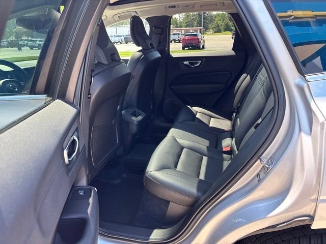 2019 Volvo XC60 T6 Momentum