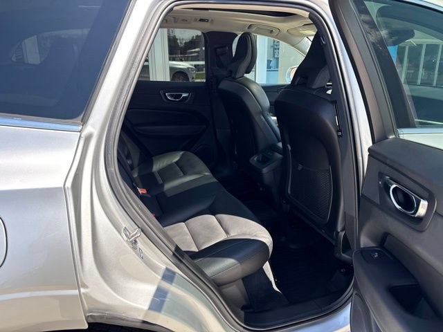 2019 Volvo XC60 T6 Momentum