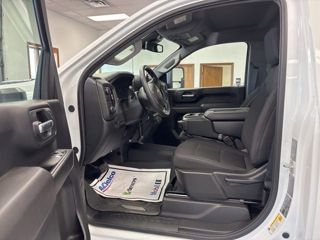 2025 Chevrolet Silverado 3500 HD WT