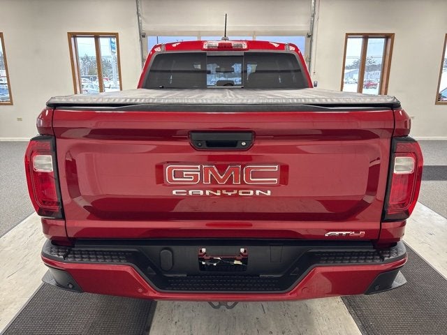 2024 GMC Canyon AT4