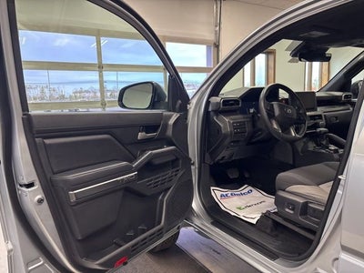 2024 Toyota Tacoma 4WD SR5