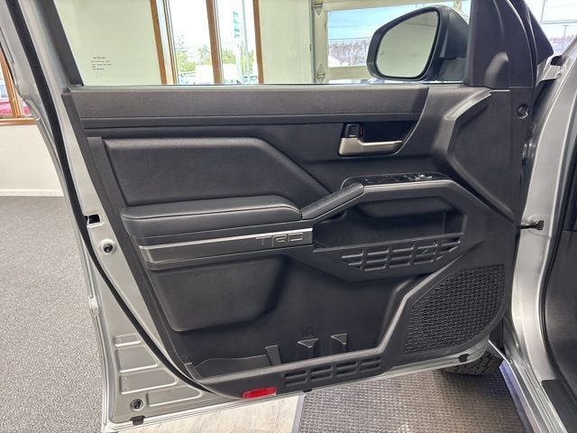 2024 Toyota Tacoma 4WD SR5